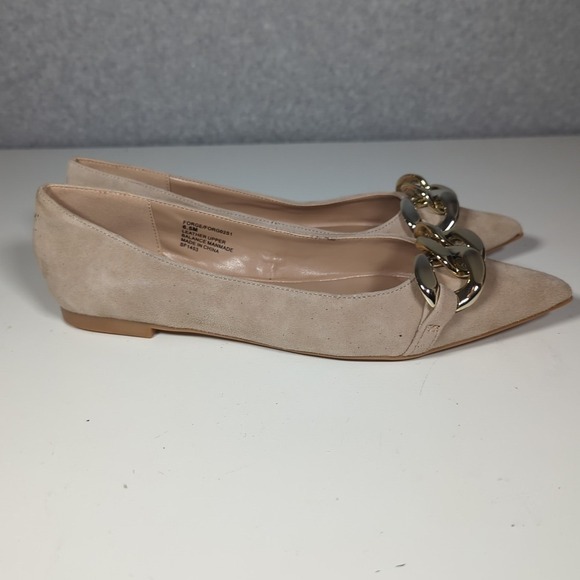 Steve Madden Forge Suede Pointy Flats Tan  Women's Size 6.5M Chunky Chain Detail - Picture 8 of 11